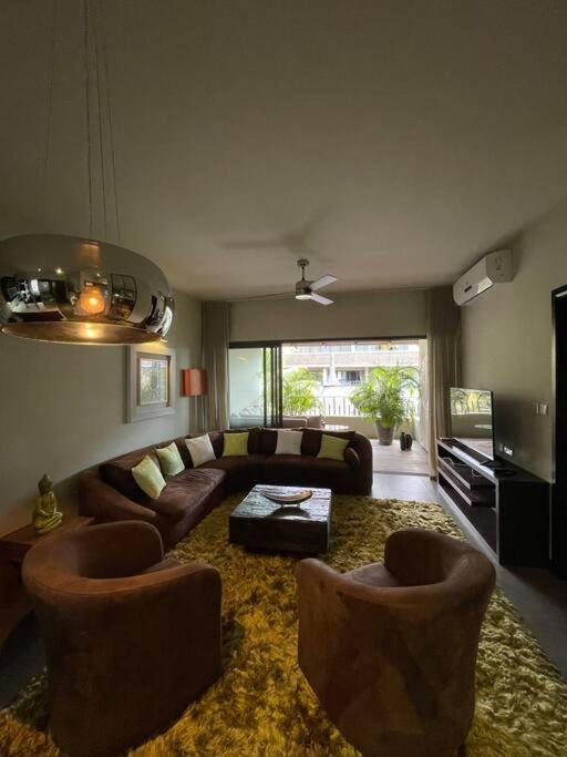 Les Alizees Grand Baie Apartment Екстериор снимка